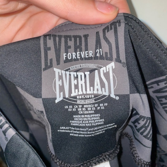 Forever 21 X EVERLAST workout set - Picture 8 of 9